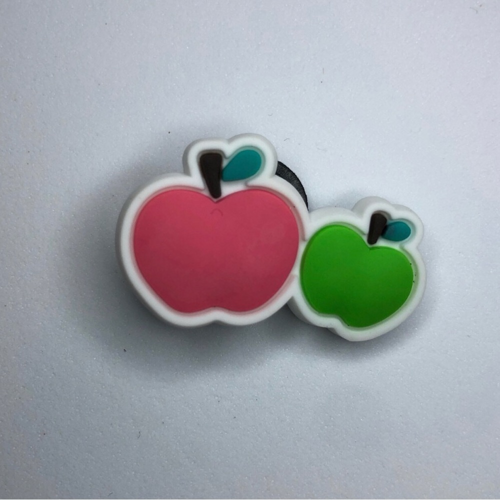 5/$10 cute apples crocs charm jibbitz